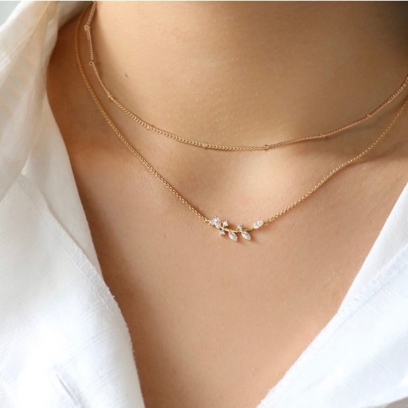 GOLD 14k Plated CZ Leaf Rhinestone 2pc Necklace Set - Picture 1 of 4